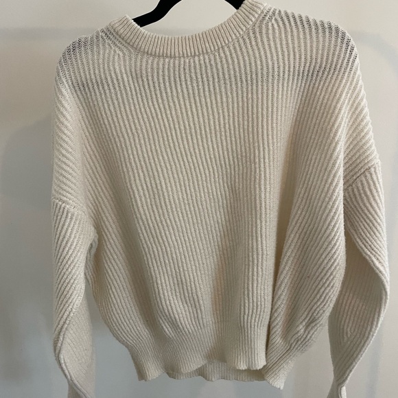 Oversized Cream Ribbed Sweater - Picture 2 of 4